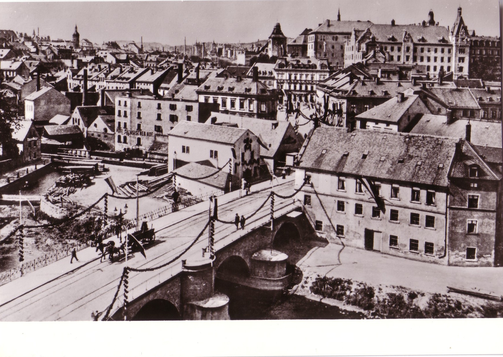 01 007 Älteste Brücke mit unterer Stadtmühle u.ehemaligem St